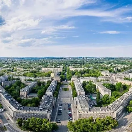 Nowa Huta Super Star * קרקוב