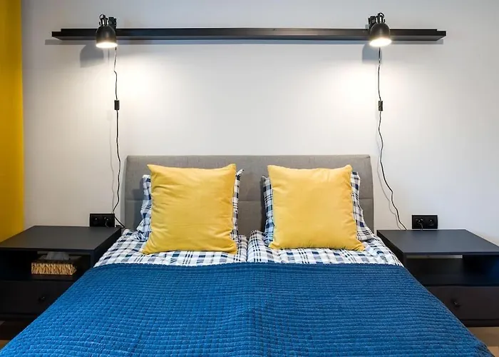 Nowa Huta Super Star Διαμέρισμα *